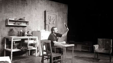 Encuentran muerto a un actor chileno en Colombia tras una cita en Tinder con dos mujeres