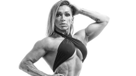 Fisicoculturista brasileña muere a los 36 años antes de su debut en una competencia