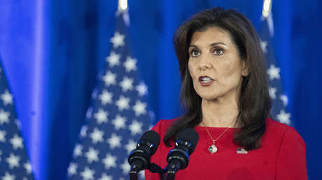 Nikki Haley insta a los republicanos a prepararse para un "sustituto más joven" de Biden