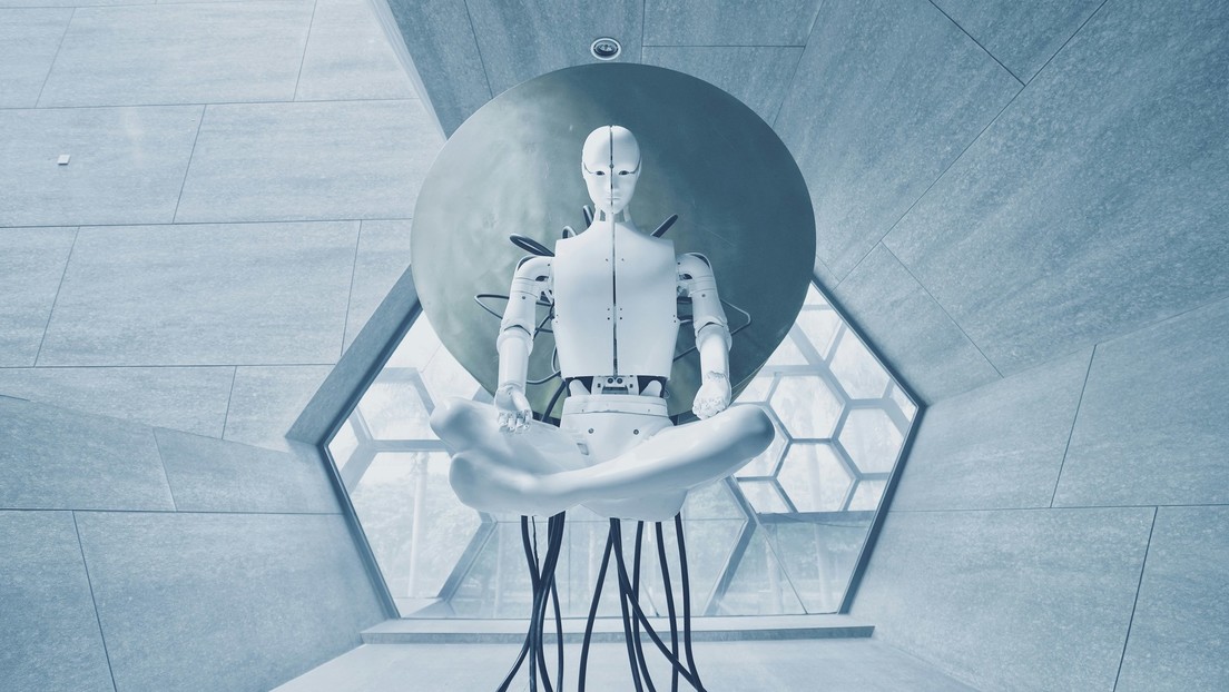 Crean un robot con cerebro hecho a partir de células madre humanas (FOTOS)