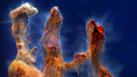 VIDEO: Así es un recorrido por los Pilares de la Creación a 6.500 años luz de la Tierra