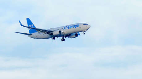 "Segundos de caos": Decenas de heridos por turbulencias en un vuelo de España a Uruguay