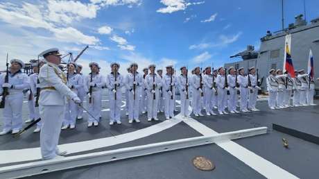 VIDEOS: Así transcurre la visita de buques militares rusos a Venezuela