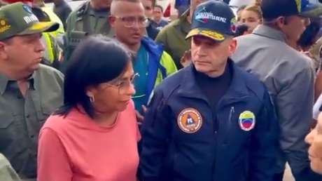 "El árbol nos impactó muy fuerte": La vicepresidenta de Venezuela habla tras accidente