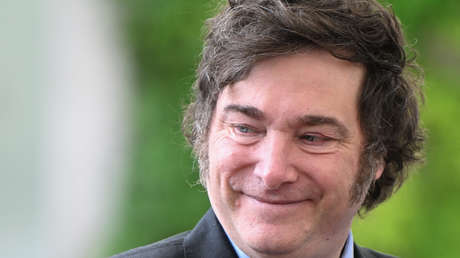 Un cálido abrazo y la Copa América: Milei se reúne con Bolsonaro en Brasil