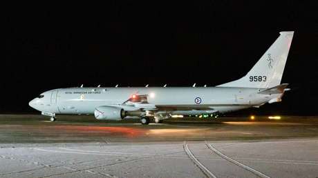 Un caza ruso ahuyenta a un avión occidental