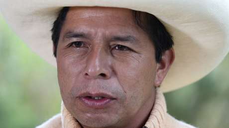 El Supremo de Perú prolonga por 18 meses la prisión preventiva para Castillo