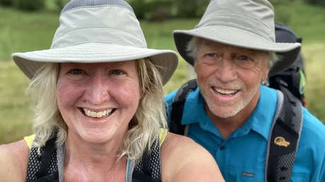 Encuentran muerta a una pareja en un bote salvavidas un mes después de desaparecer en el Atlántico