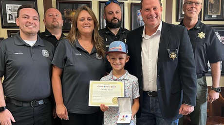 Un niño salva su vida y la de su abuelo que se desmayó al volante a alta velocidad