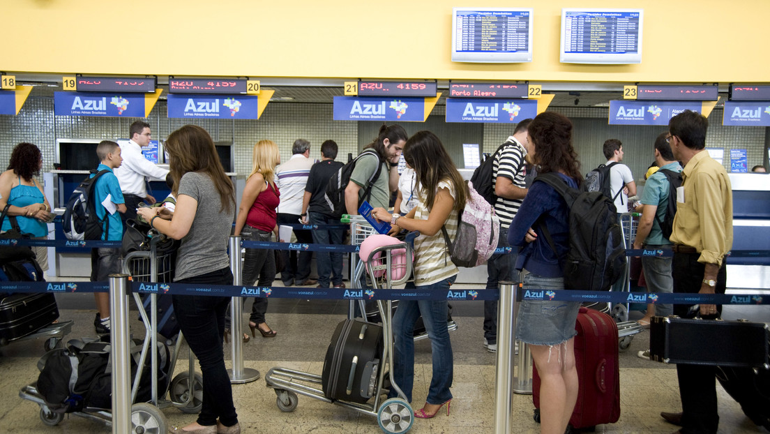 10 personas perdieron el avión que se estrelló en Brasil por confundir la aerolínea