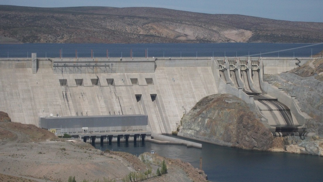 Gobierno argentino avanza en la venta de cuatro centrales hidroeléctricas
