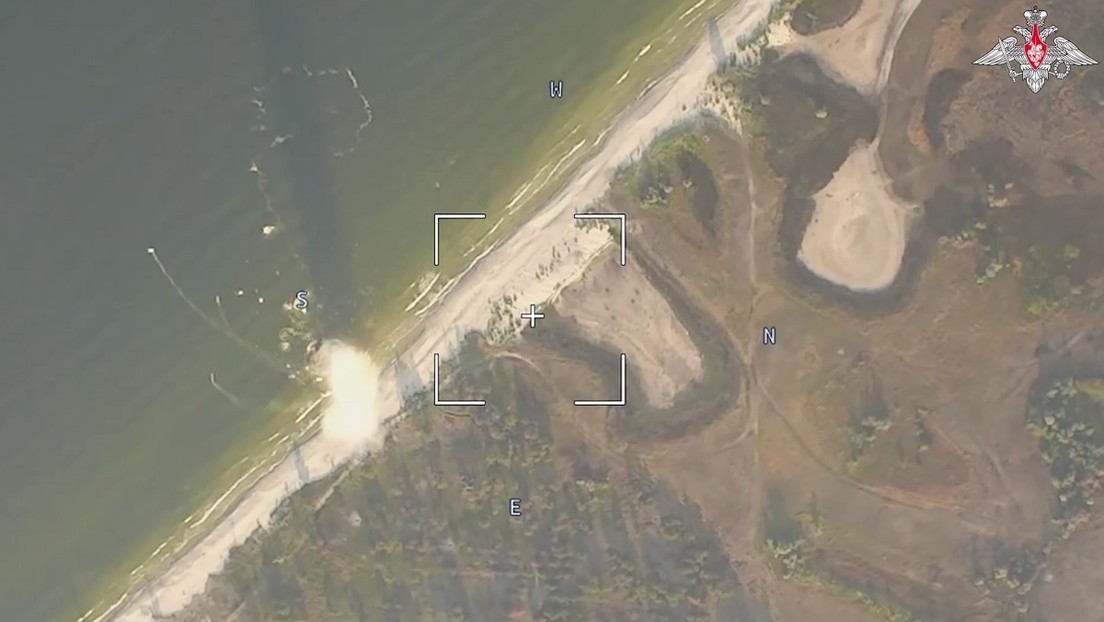 VIDEO: Paracaidistas interrumpen un desembarco de infantería ucraniana en una isla rusa