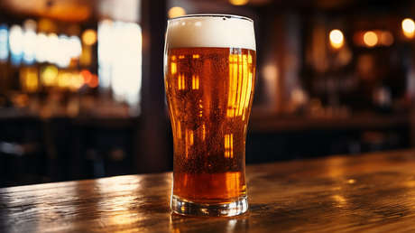 Estudio: una cerveza al día aumenta el riesgo de padecer 'la enfermedad de los reyes'