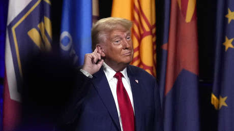 Trump dice que Dios le salvó el día del atentado para que "tal vez salve al mundo"