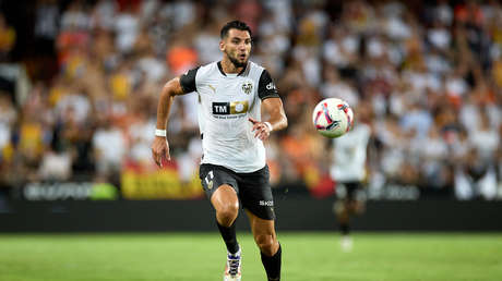 Dos jóvenes semidesnudas y desorientadas: detalles de la detención de un futbolista por agresión sexual