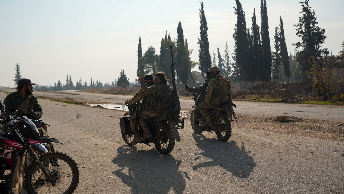 Miles de combatientes extranjeros participan en la ofensiva yihadista en la mayor ciudad de Siria