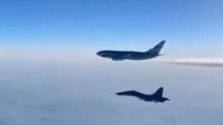 Video desde un caza que escoltaba el avión de Putin