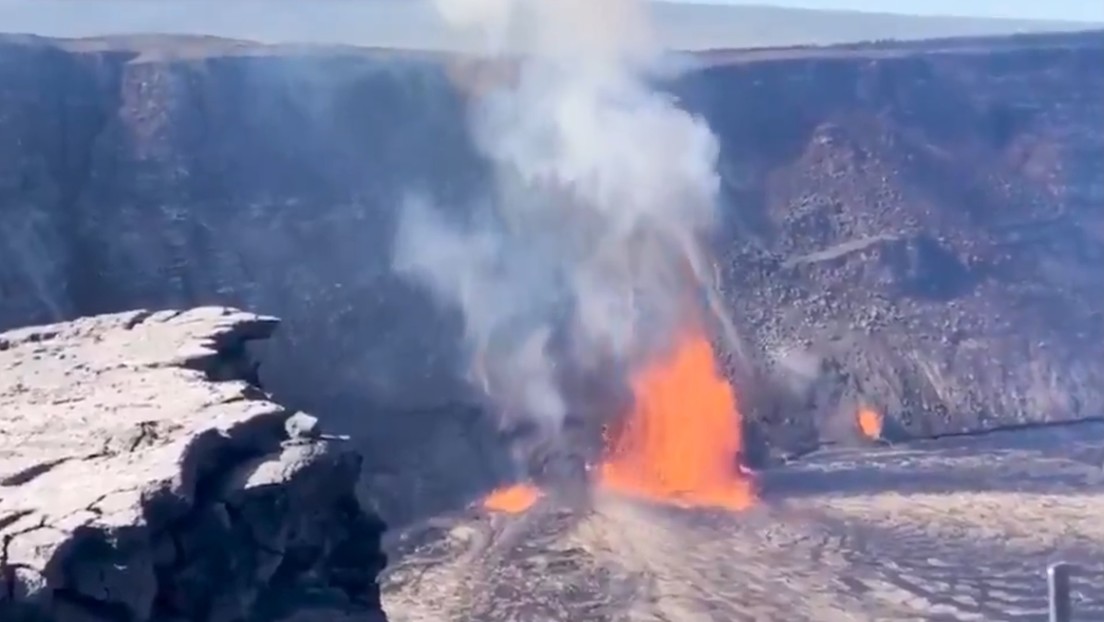 VIDEO: Hipnótico espectáculo de lava del volcán Kilauea en Hawái
