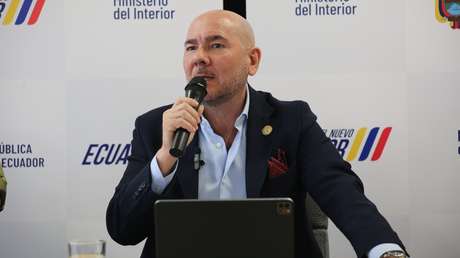 Ministro de Defensa de Ecuador niega que su país sea un "narcoestado"