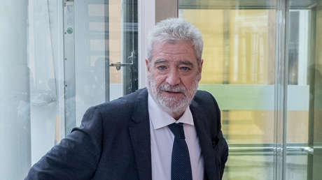 Vuelco al 'caso novio': el polémico asesor de la presidenta de Madrid declarará contra el Fiscal