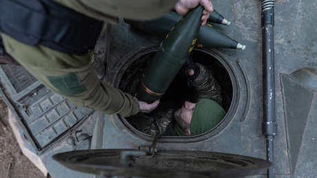 EE.UU. concede a Ucrania un préstamo multimillionario respaldado por los beneficios de activos rusos congelados