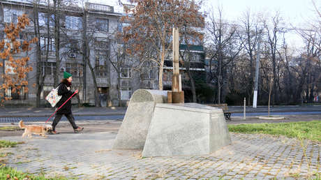 Desmantelan en Ucrania un monumento a un célebre cantante y actor soviético