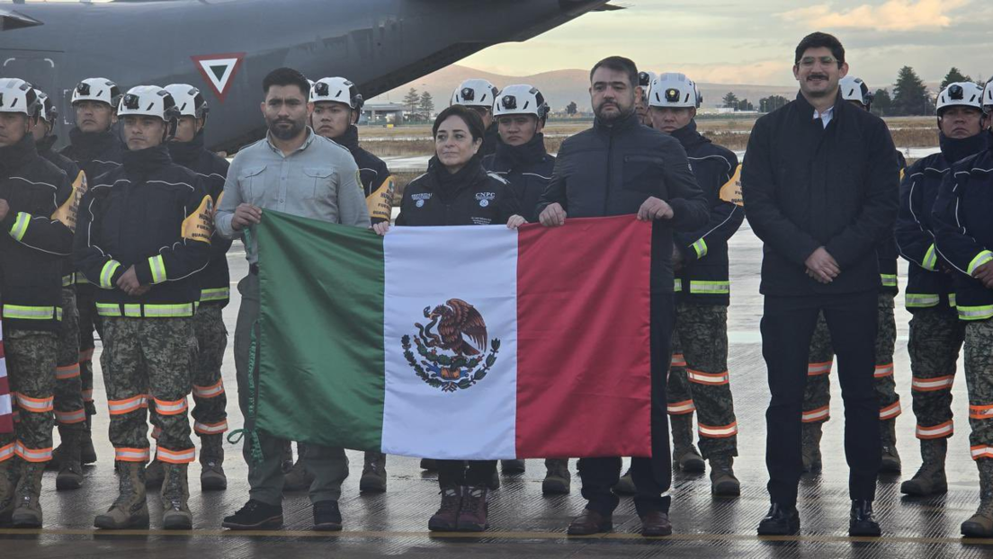Grupo mexicano de ayuda humanitaria se dirige a Los Ángeles