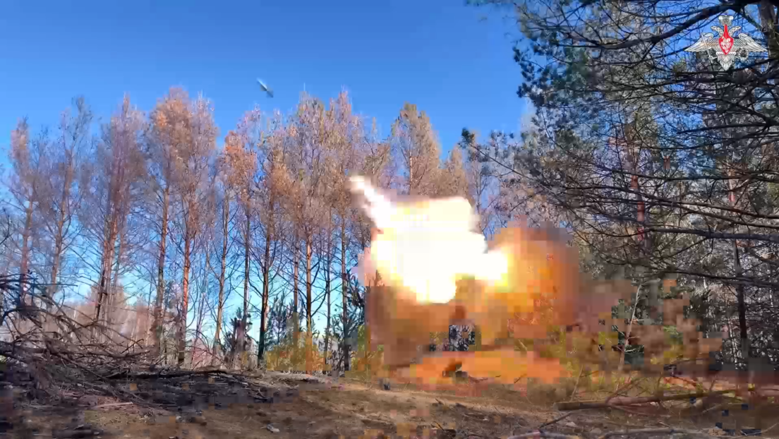 "Es inútil esconderse": obuses rusos destruyen posiciones ucranianas (VIDEO)