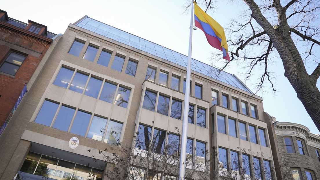 Colombia envía un avión a EE.UU. para repatriar a migrantes