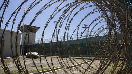 EE.UU. traslada 11 presos fuera de Guantánamo tras más de 2 décadas sin cargos