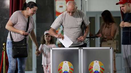 "Se han puesto una corona que nadie les ha dado": Bielorrusia responde a las críticas de Blinken