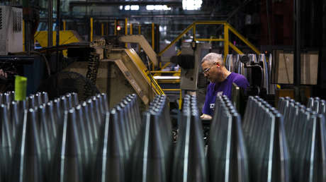 Trump responde a si va a "cerrar el grifo" de la ayuda militar a Ucrania