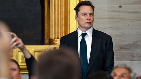 "No tienen el dinero": Musk pone en duda el millonario proyecto de IA anunciado por Trump