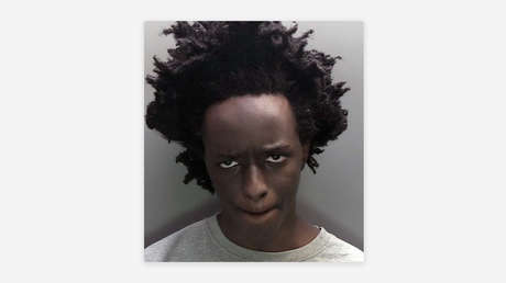 "Me siento feliz de que estén muertos": Asesino de niños causa revuelo en la corte