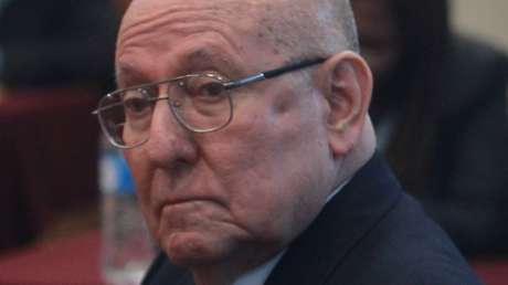 Ordenan liberar a un general peruano preso por asesinato y desapariciones forzadas