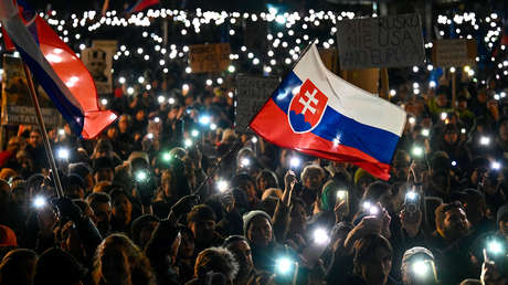 Fiсo acusa a una unidad de mercenarios pro Kiev de implicación en las protestas de Eslovaquia
