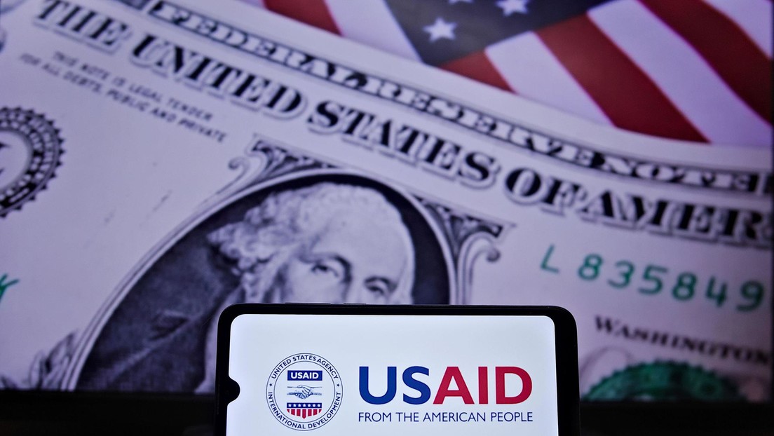 Trump denuncia sobornos en la USAID: "Es muy, muy corrupta"