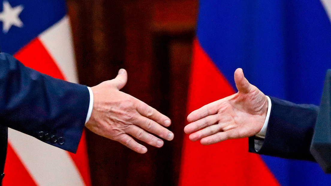 Exfuncionario de EE.UU.: La llamada entre Putin y Trump es una "buena noticia" para Ucrania