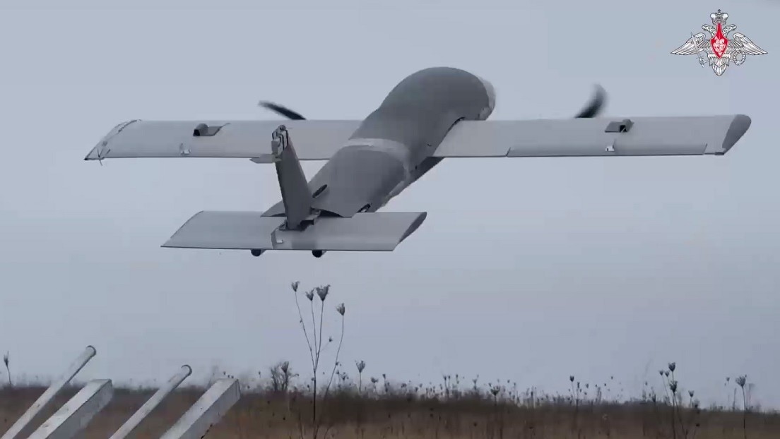 'Golpe relámpago': así es el dron ruso Molnia-2 (VIDEO)