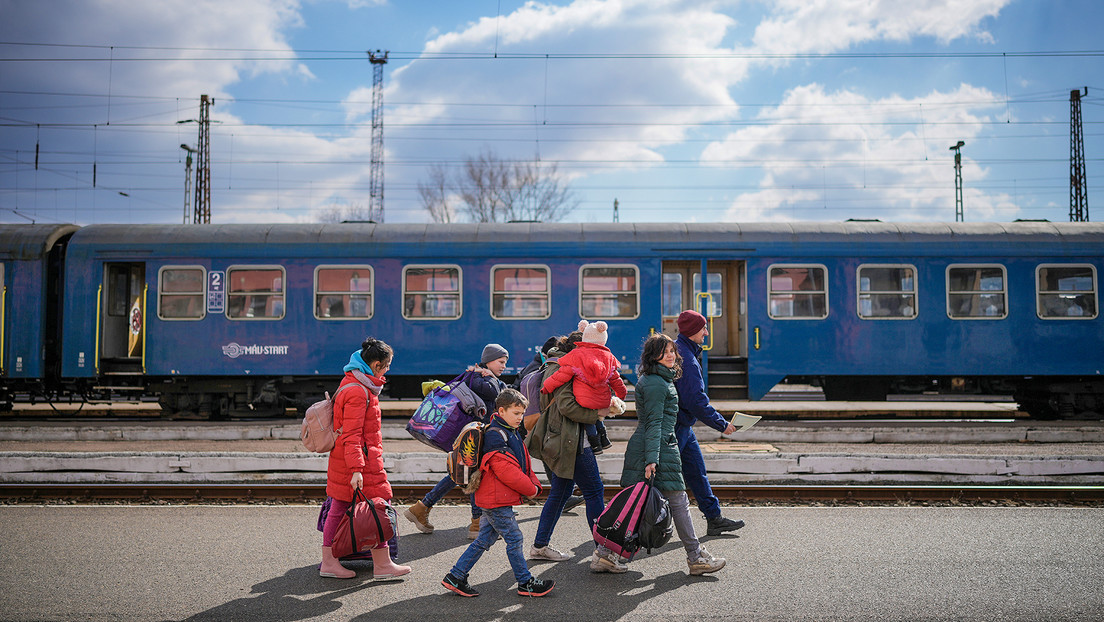 Ministro: La mayoría de los ucranianos en el extranjero no volverán a casa