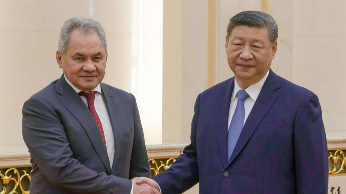 Xi: Rusia y China son "amigos sinceros que se han templado en acero"