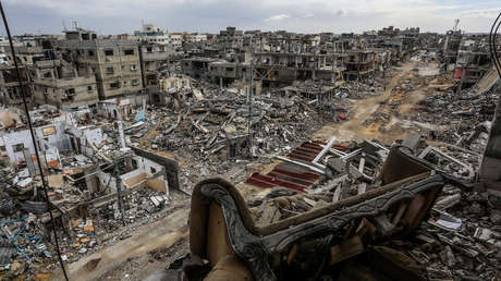 Trump: Vamos a comprar y controlar Gaza y podemos compartirla con otros países