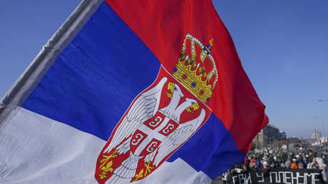 Vucic revela cuánto dinero invirtieron desde el extranjero para derrocar al Gobierno serbio