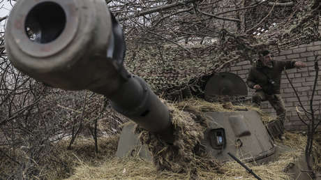 Mínimo de 6 meses en combate: La 'oferta' monetaria de Zelenski a jóvenes ucranianos