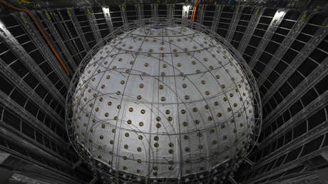 Hallan una 'partícula fantasma' de potencia récord en el fondo marino