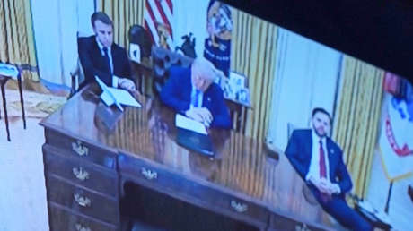 VIDEO: Trump sienta a Macron en una esquina de su escritorio en reunión de líderes del G7