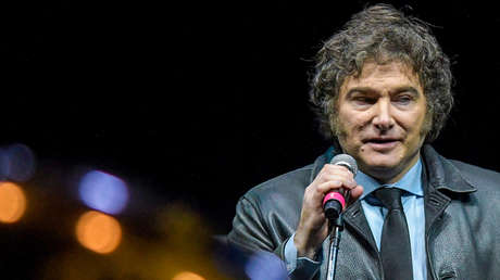 Un multimedios busca afirmar su monopolio en Argentina y provoca la sorpresiva reacción de Milei