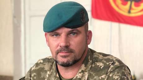 Zelenski cesa al comandante de las Fuerzas Conjuntas que nombró hace ocho meses