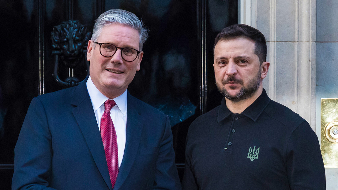 Reino Unido promete estar con Ucrania "el tiempo que sea necesario"