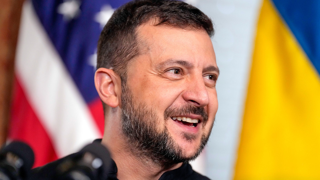 Diputado danés: Zelenski "correría desnudo por Nueva York" para obtener garantías de seguridad